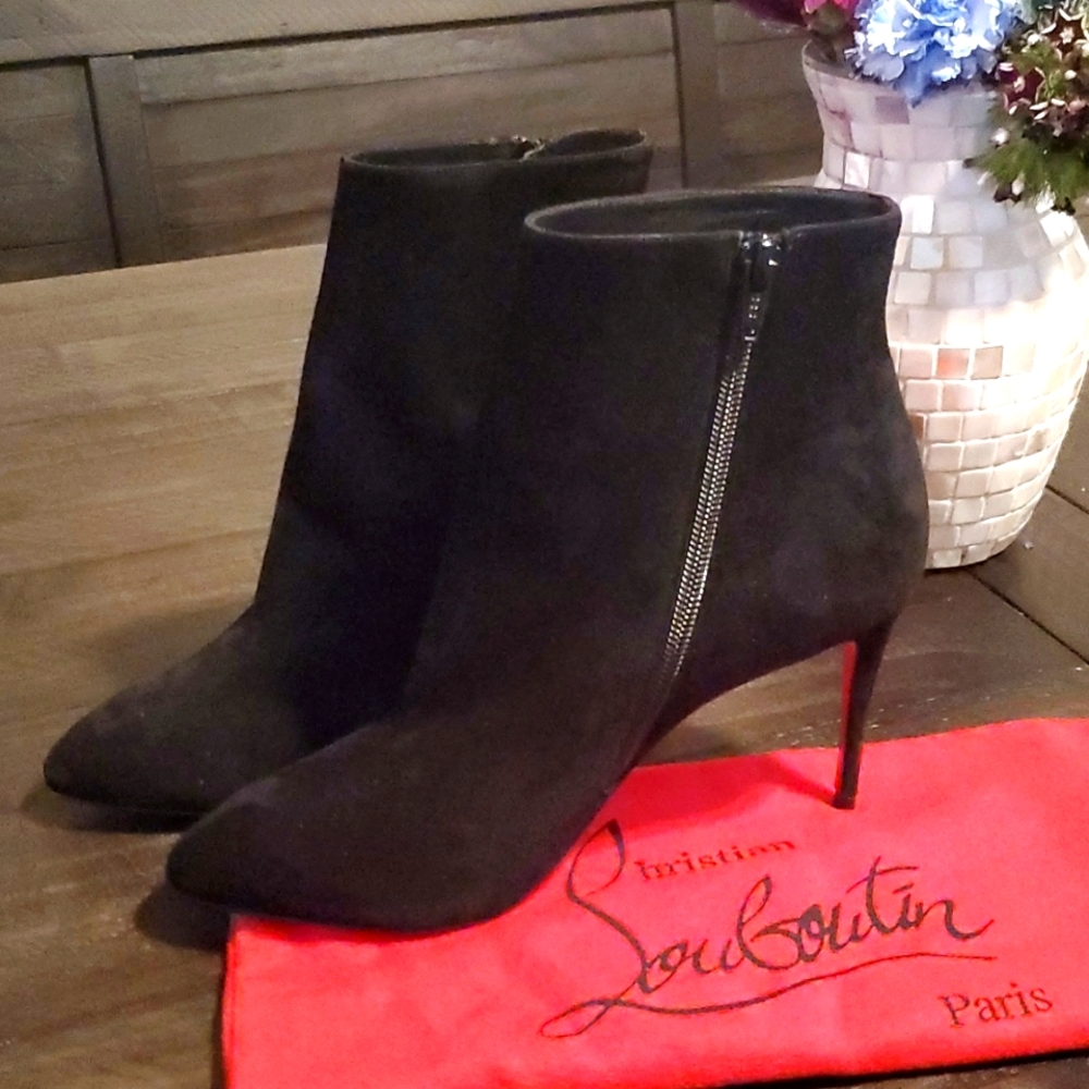 Louboutin Eloise Booty 85 Veau Velours